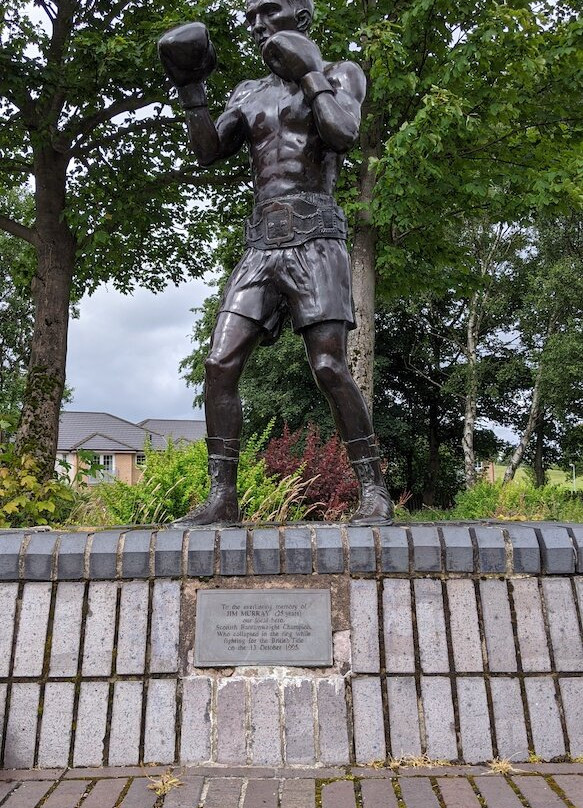 Jim Murray Memorial-Newmains必去景点
