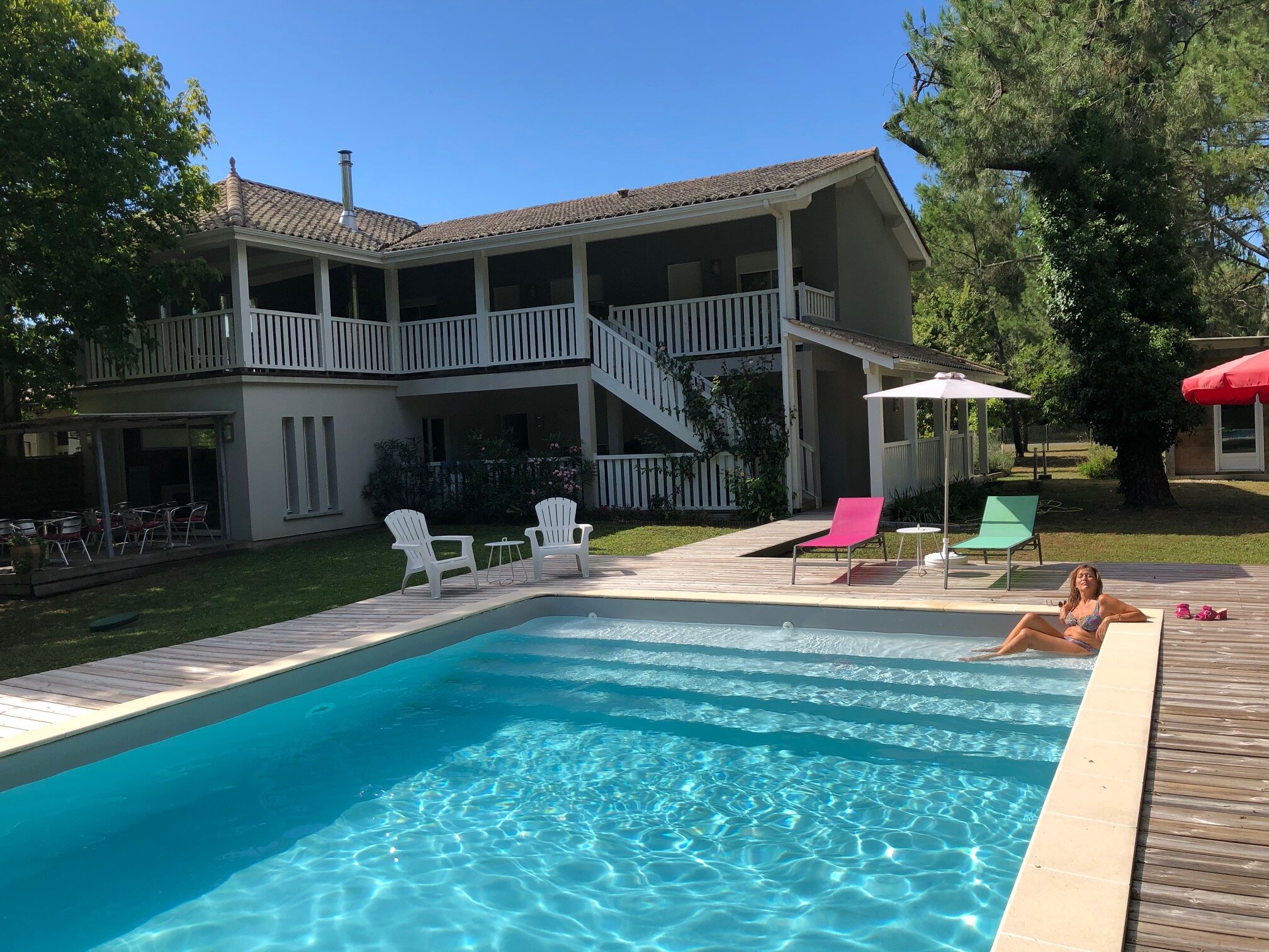 Domaine de Giron-泳池