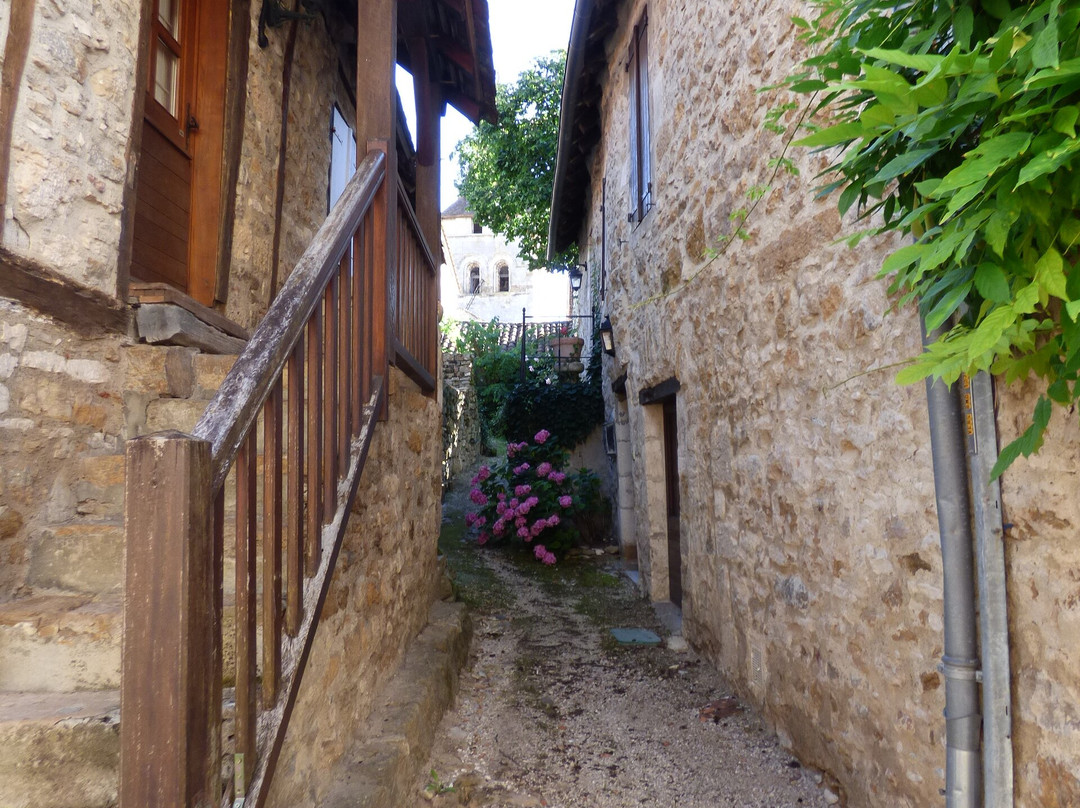 Église Saint-Pierre-Carennac必去景点