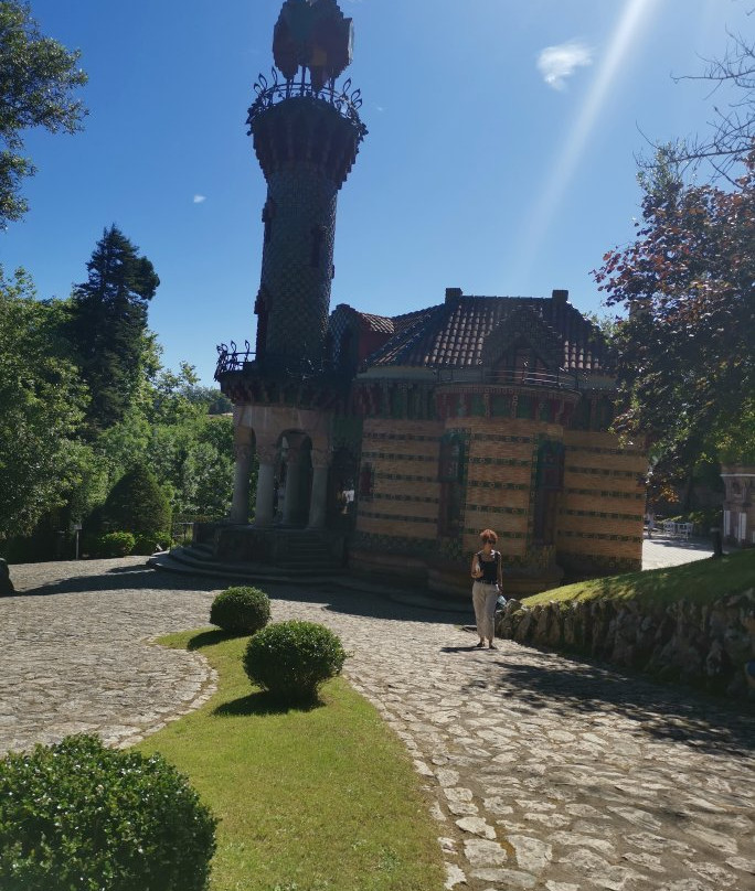 El Capricho de Gaudí景点图片