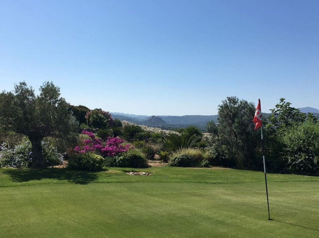 Botanic Golf SaCuba-奥尔比亚必去景点