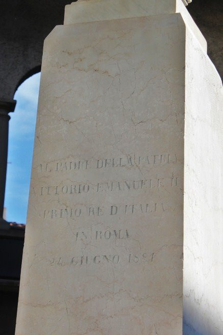 Piazza Vittorio Emanuele II景点图片