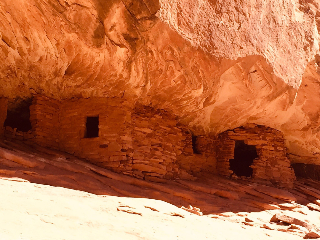 House On Fire-布兰丁必去景点