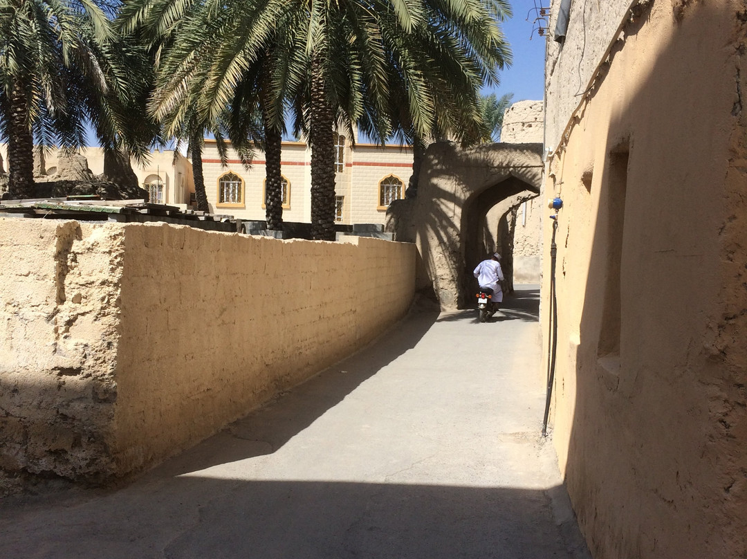 Date Palm Inn