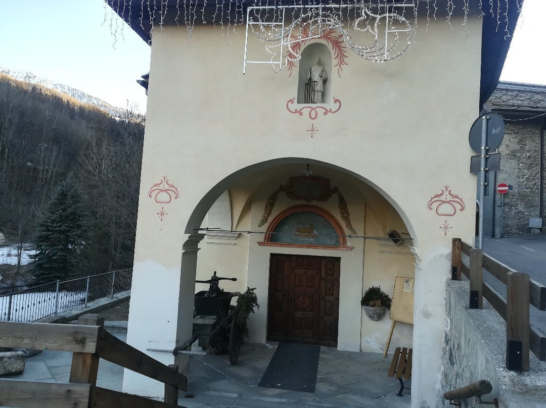 Chiesa Parrocchiale di S.Lorenzo Martire景点图片