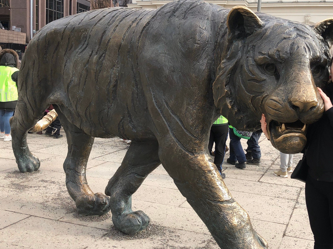 Tiger Sculpture景点图片
