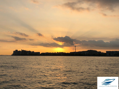 Yachtcruisesg-新加坡必去景点