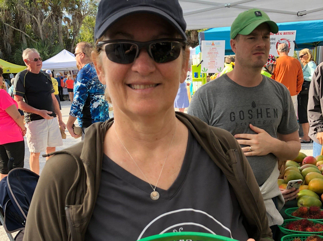 Sanibel Island Farmer's Market景点图片