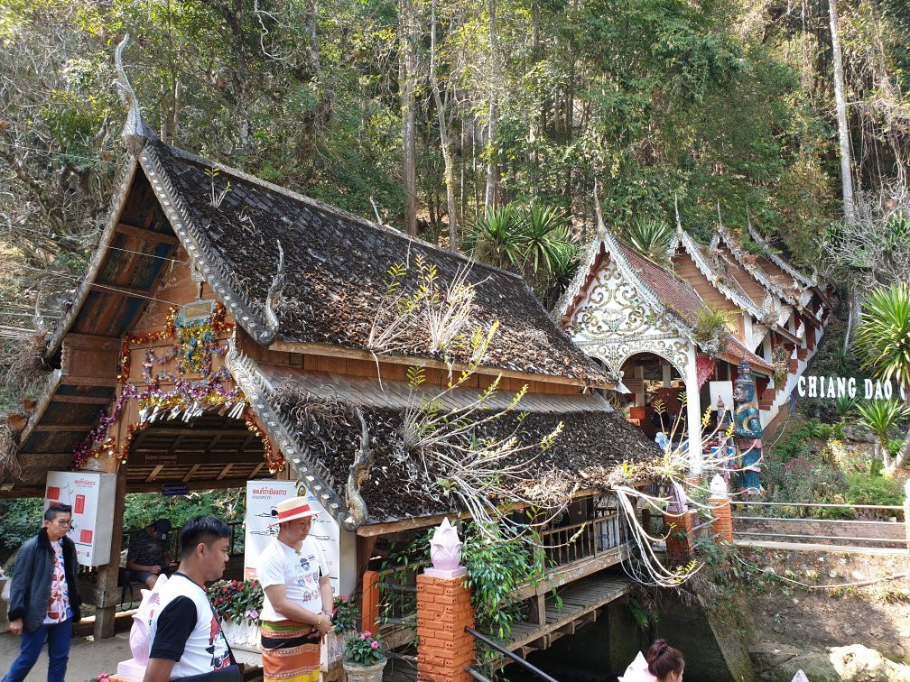 Wat Tham Chiang Dao Temple-清佬必去景点