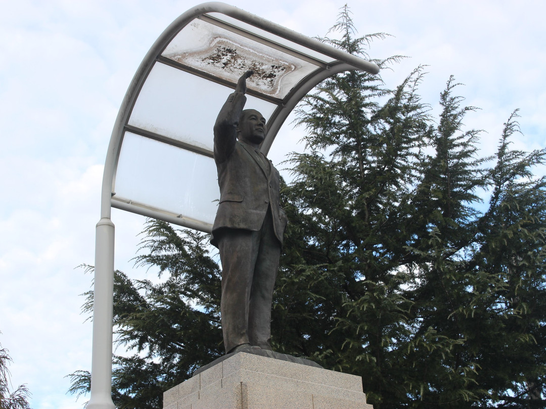 Tanaka Kakuei Statue-南鱼沼市必去景点