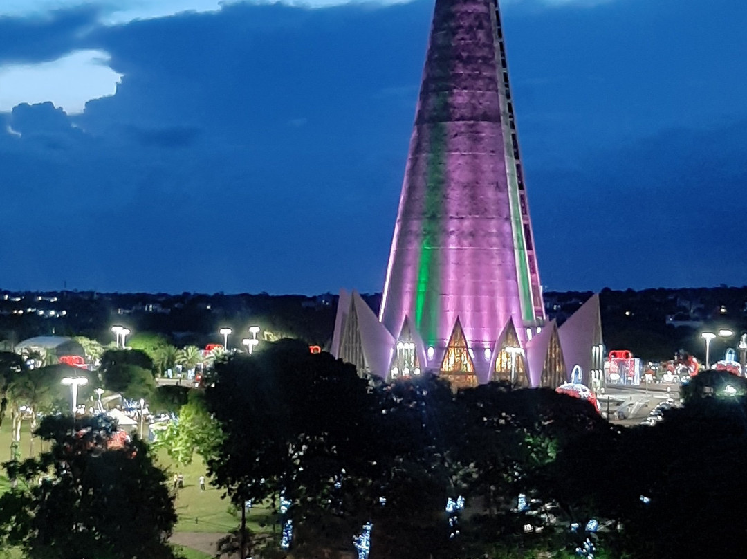 Hotel Deville Business Maringá主图