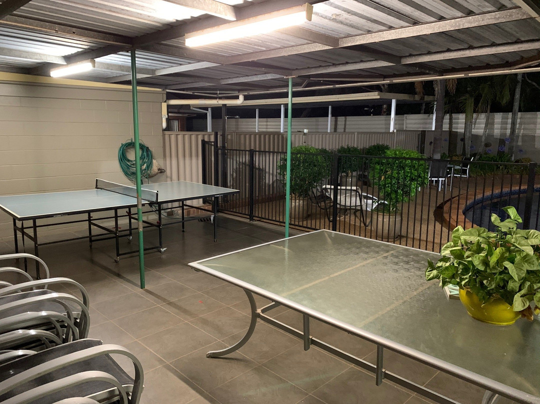 Ruthven Street Motor Inn主图