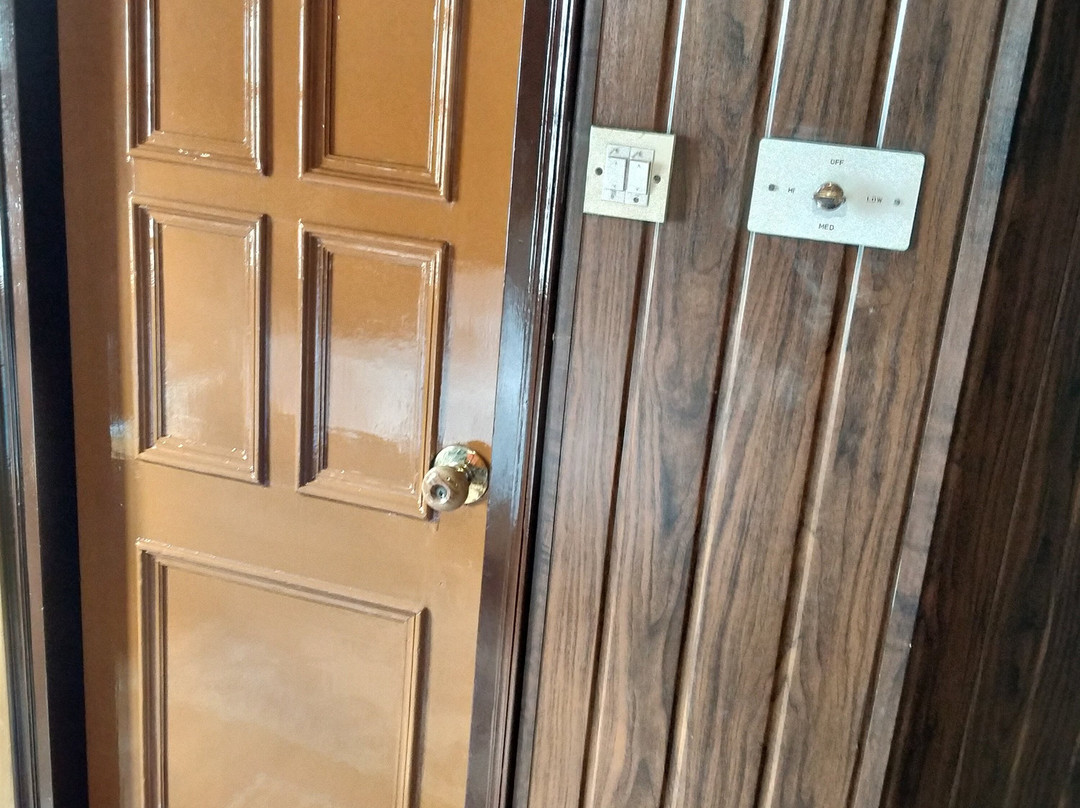 雪王修酒店主图