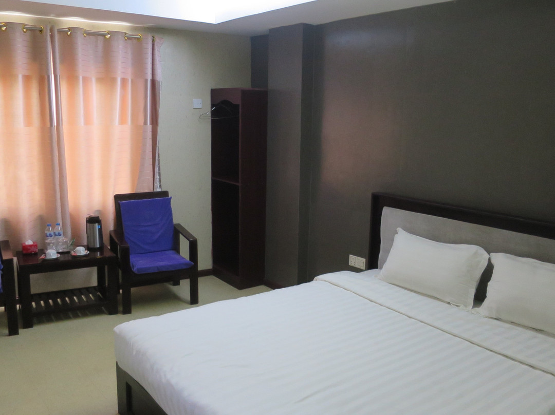King & Queen Hotel主图