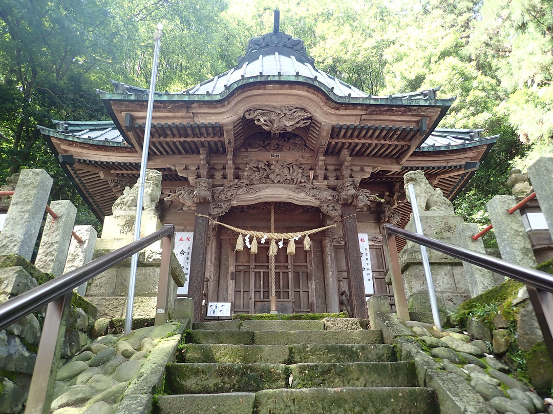 Mikoshiroyama Shrine-长野原町必去景点