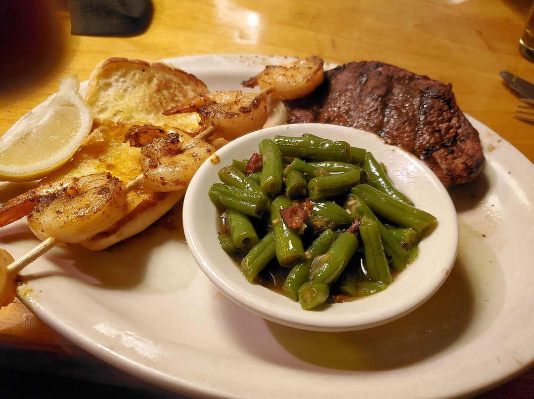 长岛普雷恩维尔假日酒店主图