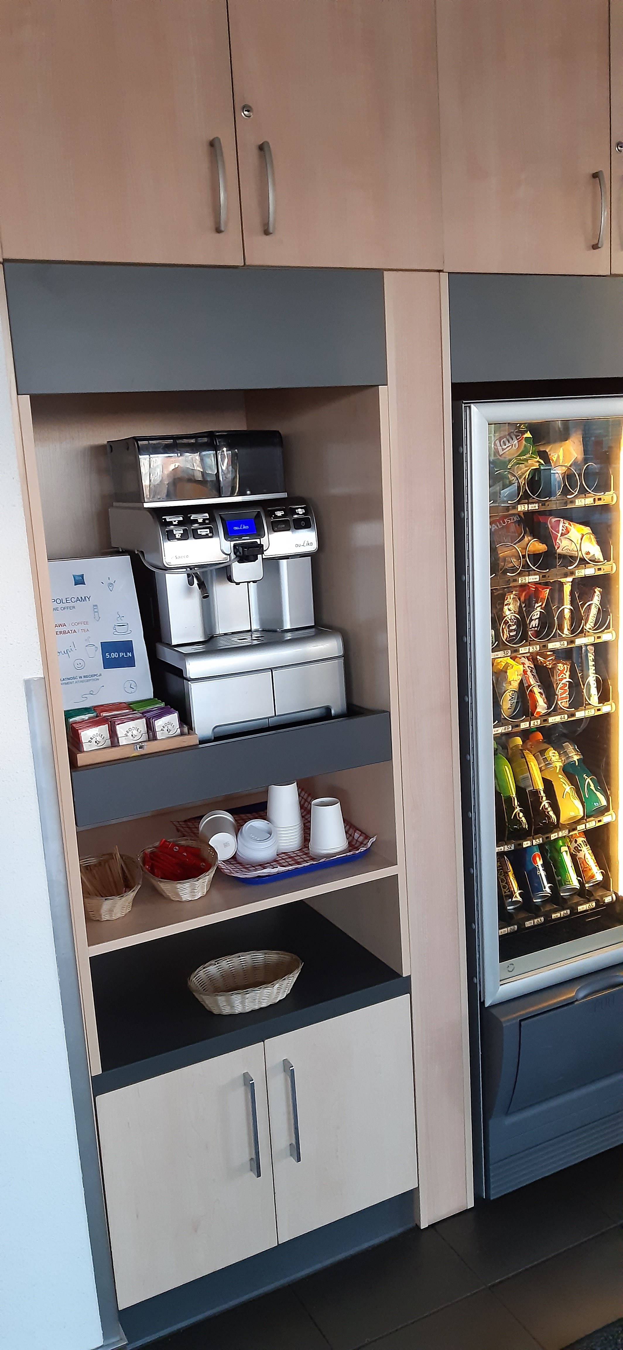 ibis Budget Katowice Centrum-餐饮