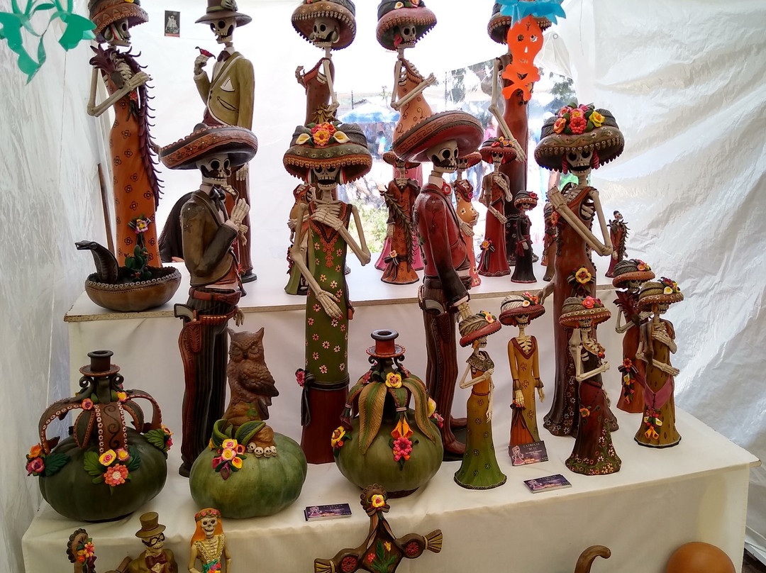 Venta Artesanias-Capula必去景点