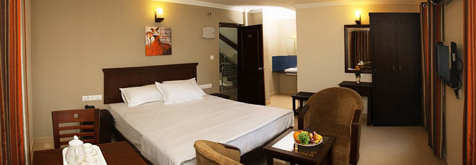 Century Grand Hotel主图