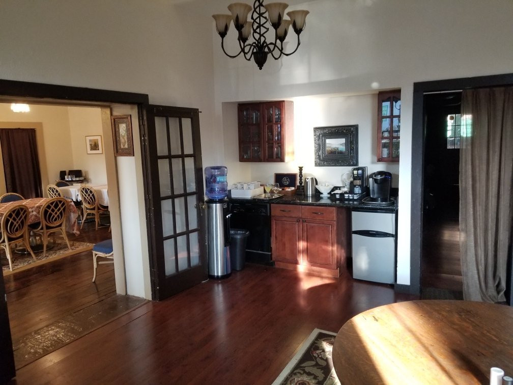 Vevay Swiss Inn主图