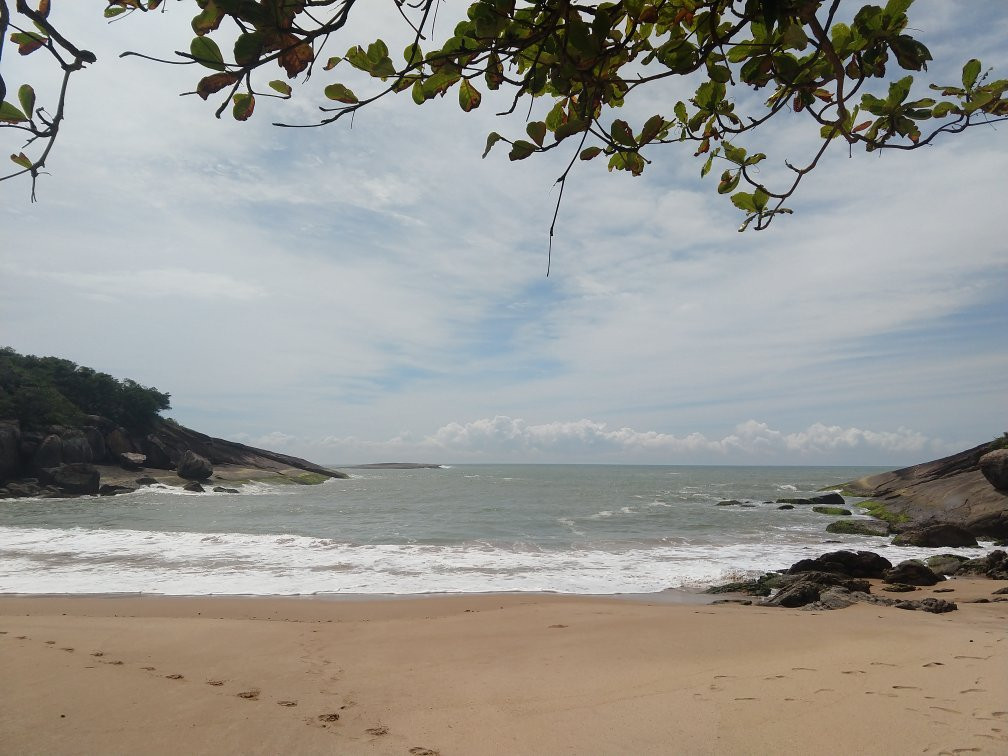 Valcemir Enseada Do Corsario主图