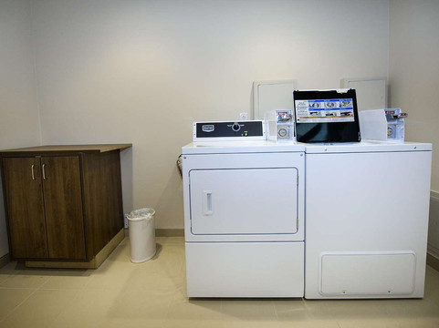 Hampton Inn & Suites by Hilton Truro主图