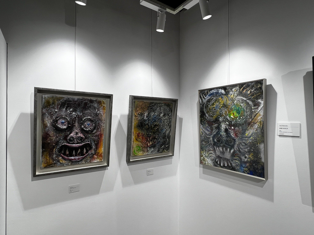 Raft Art Gallery
