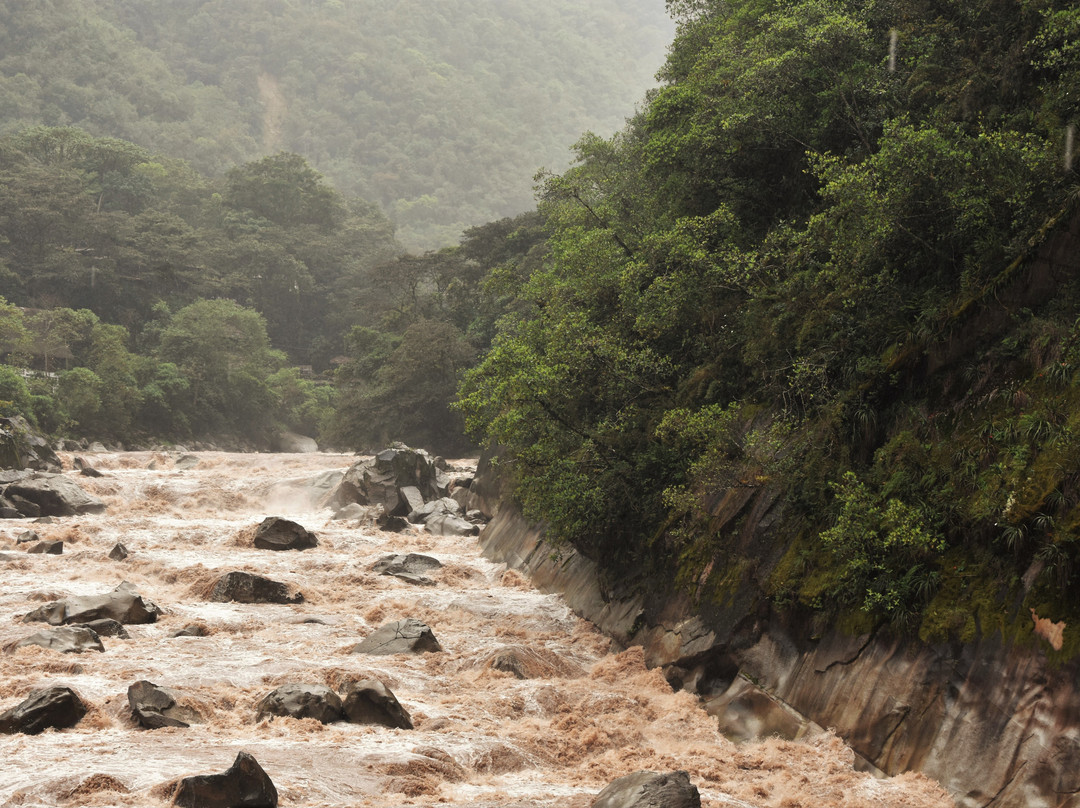 卡萨得索尔麦池皮池酒店主图