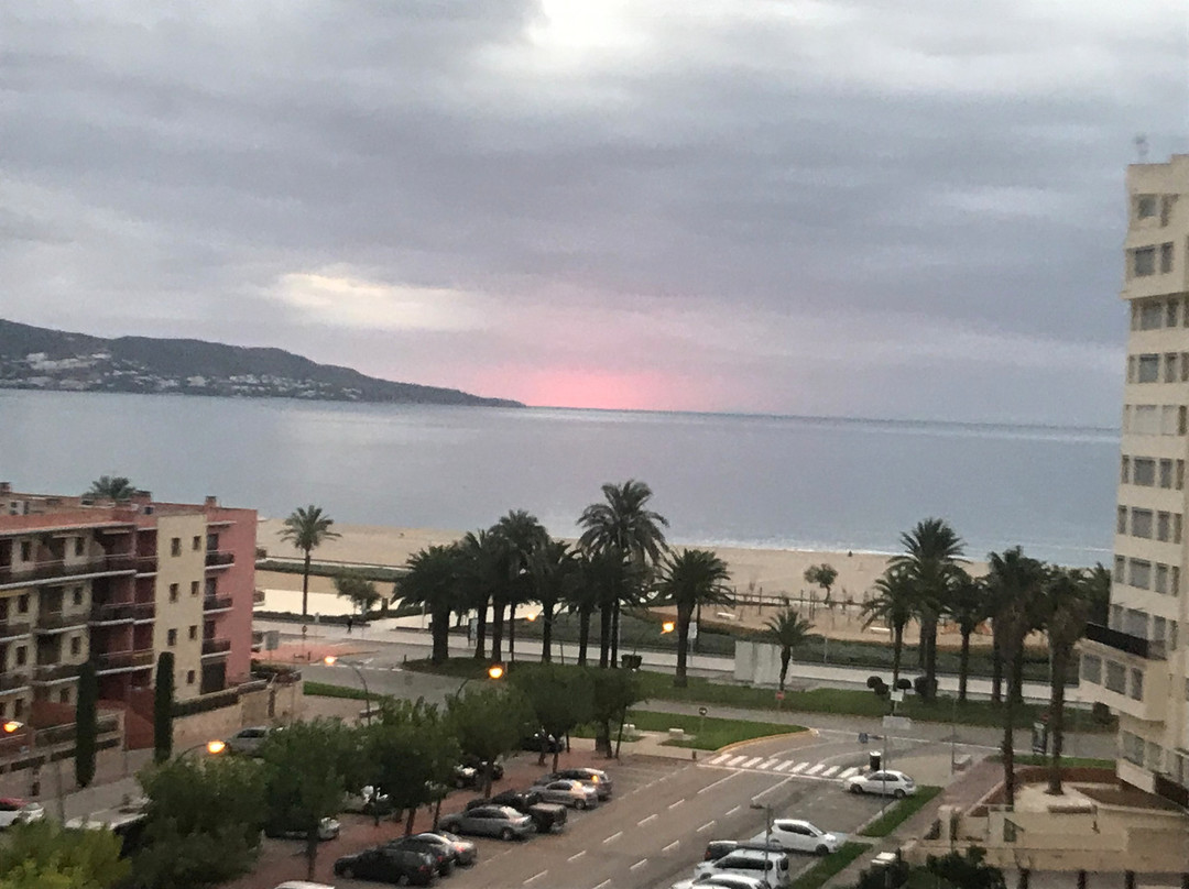 Xon's Platja Hotel主图