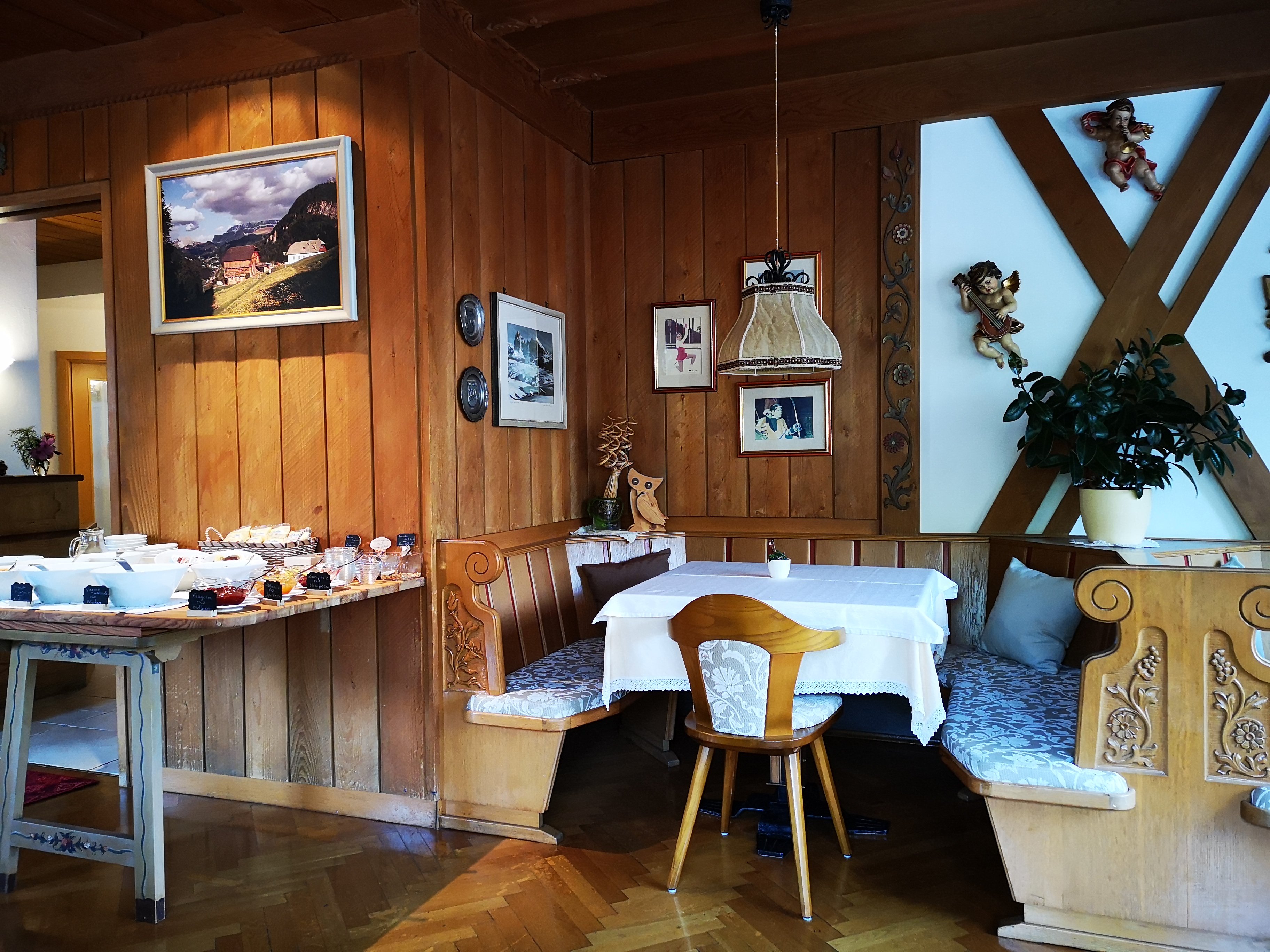 Garni Panoramik-餐饮