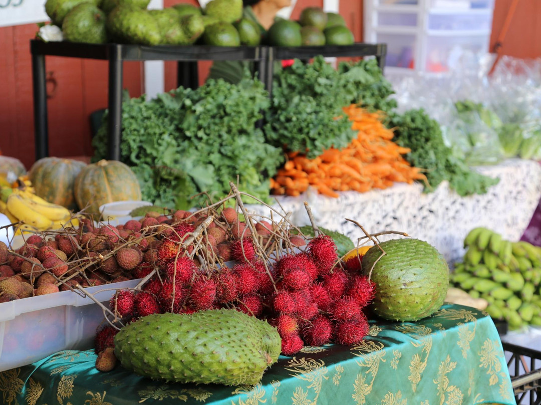 卡慕也拉旅游景点-Waimea Midweek Market