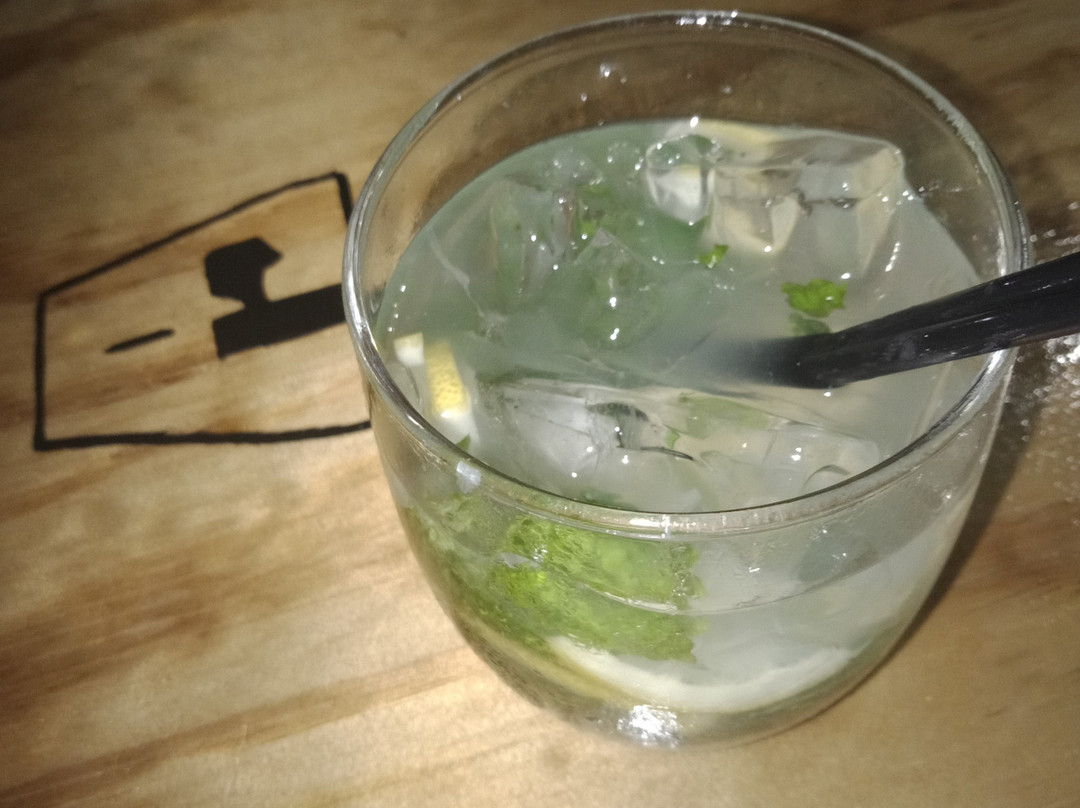 All Relativf Cocktail Bar-阿洛菲必去景点