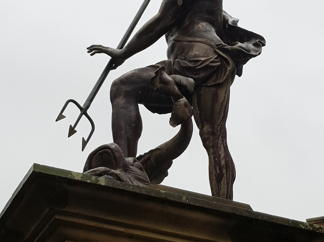 Neptune Statue-达勒姆必去景点