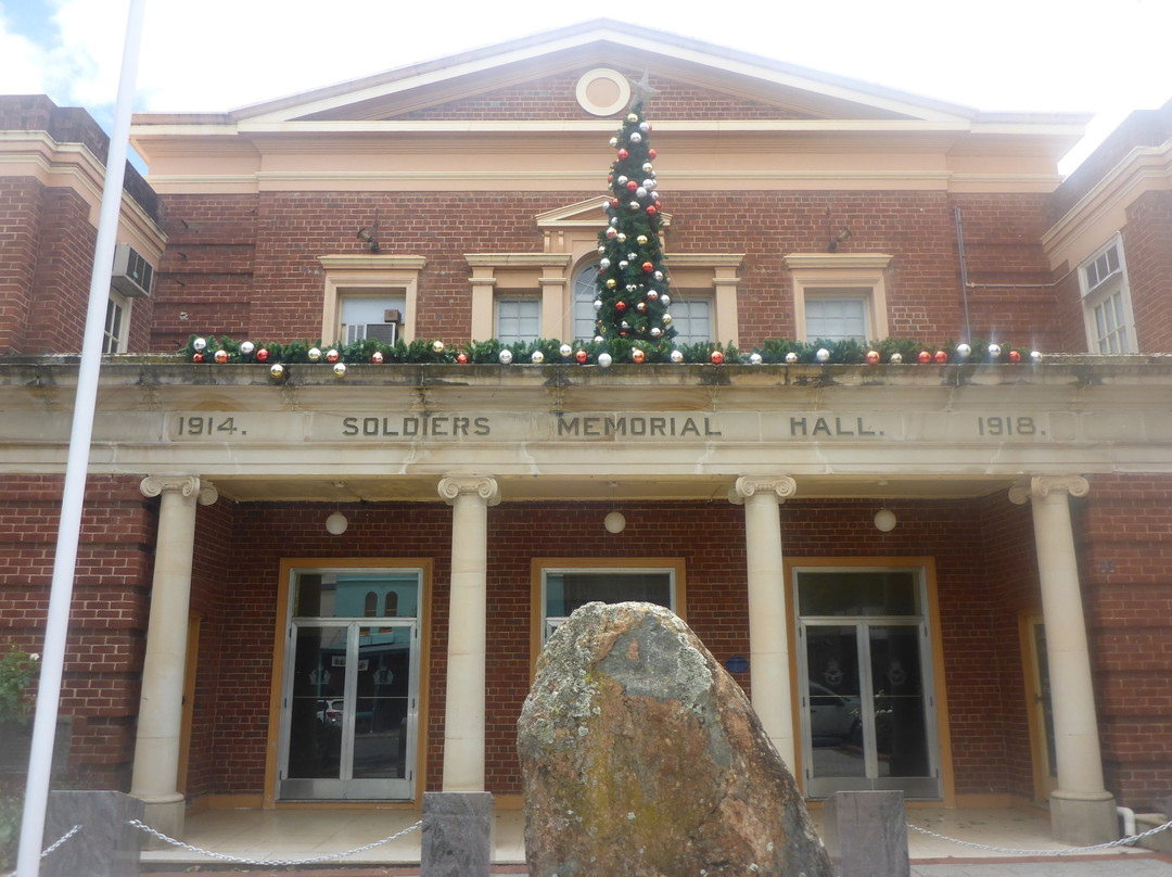 Yass Soldiers' Memorial Hall-亚斯必去景点