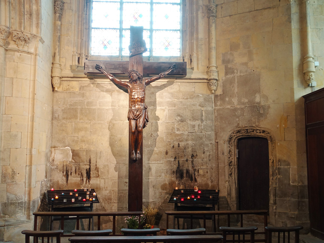 Eglise Saint-Pierre-卡昂必去景点