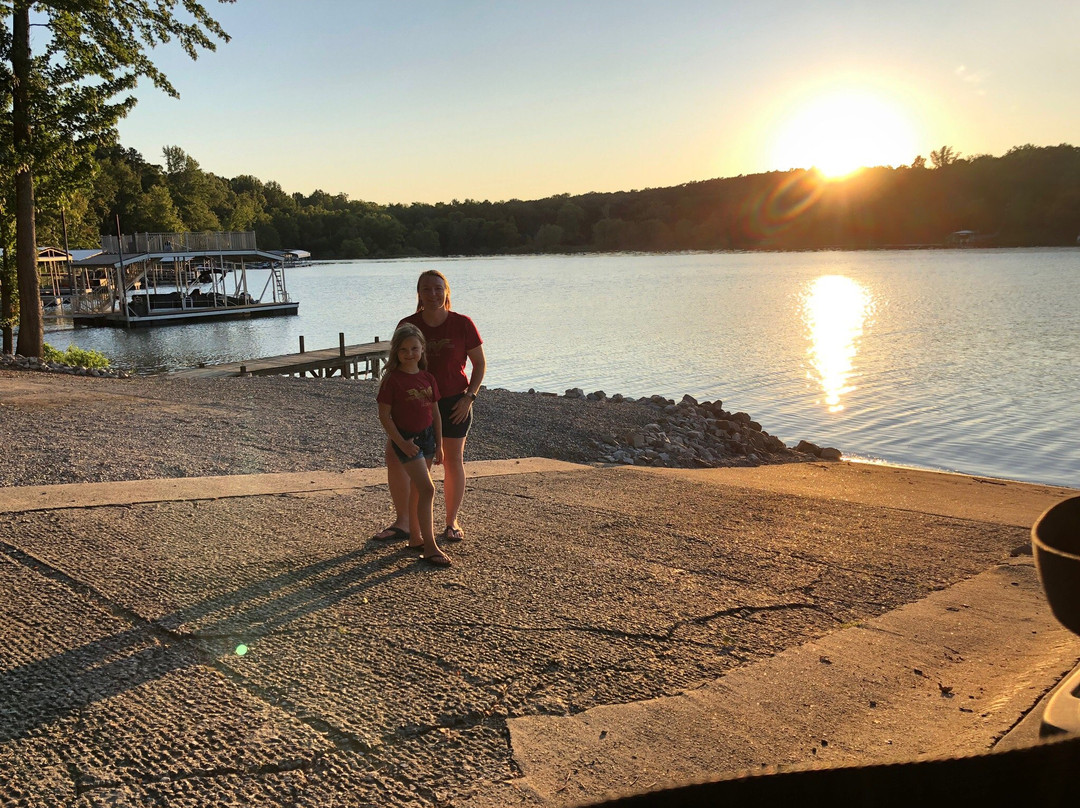 Hickory Hill Resort主图