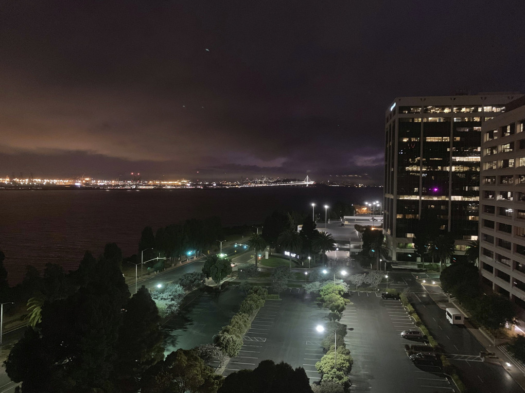 旧金山/奥克兰湾大桥希尔顿花园旅馆主图