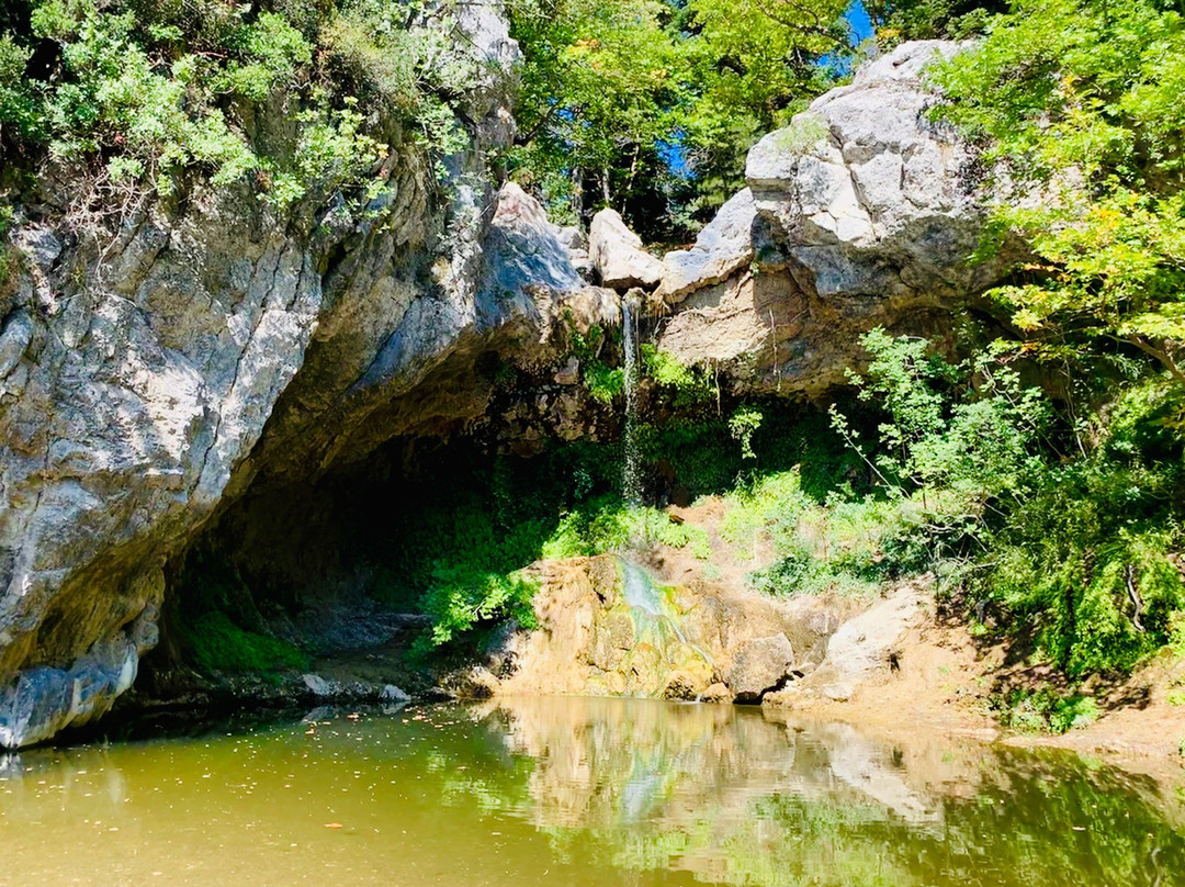 Waterfall of Drimona景点图片