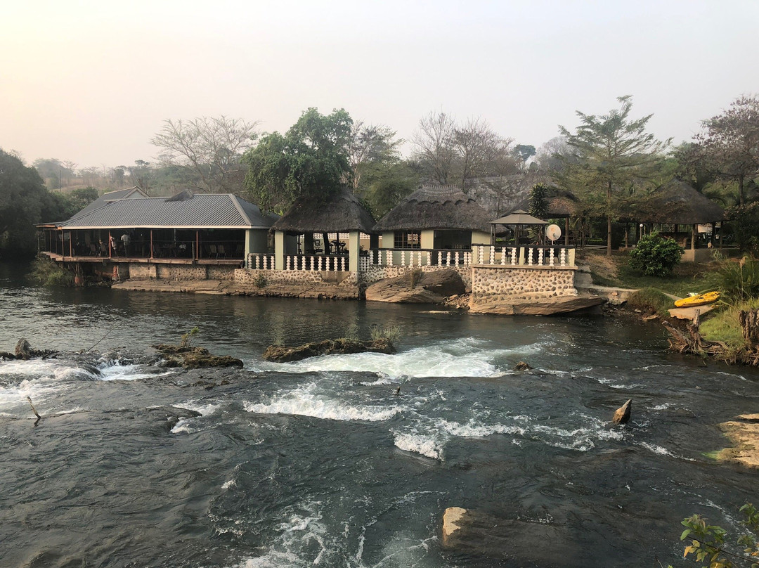 Georgies Bar & Grill主图