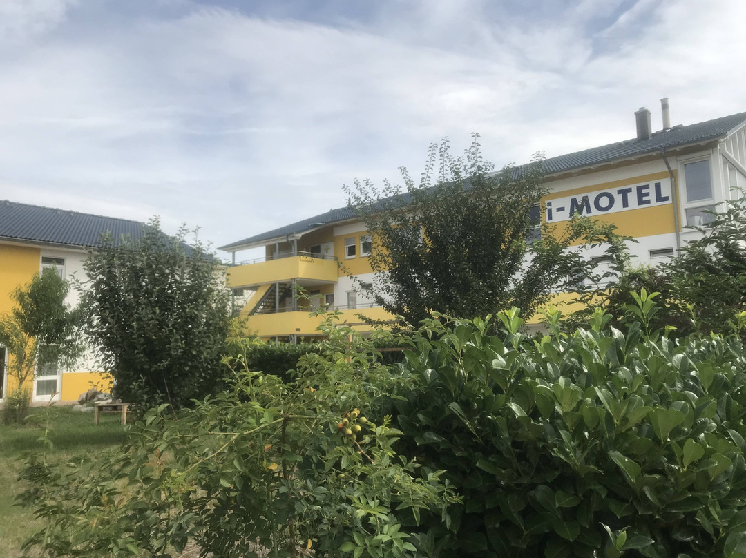 i-汽车酒店主图