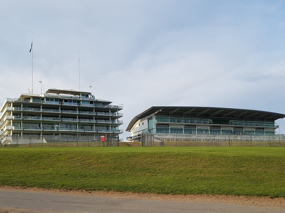 Epsom Downs Racecourse景点图片