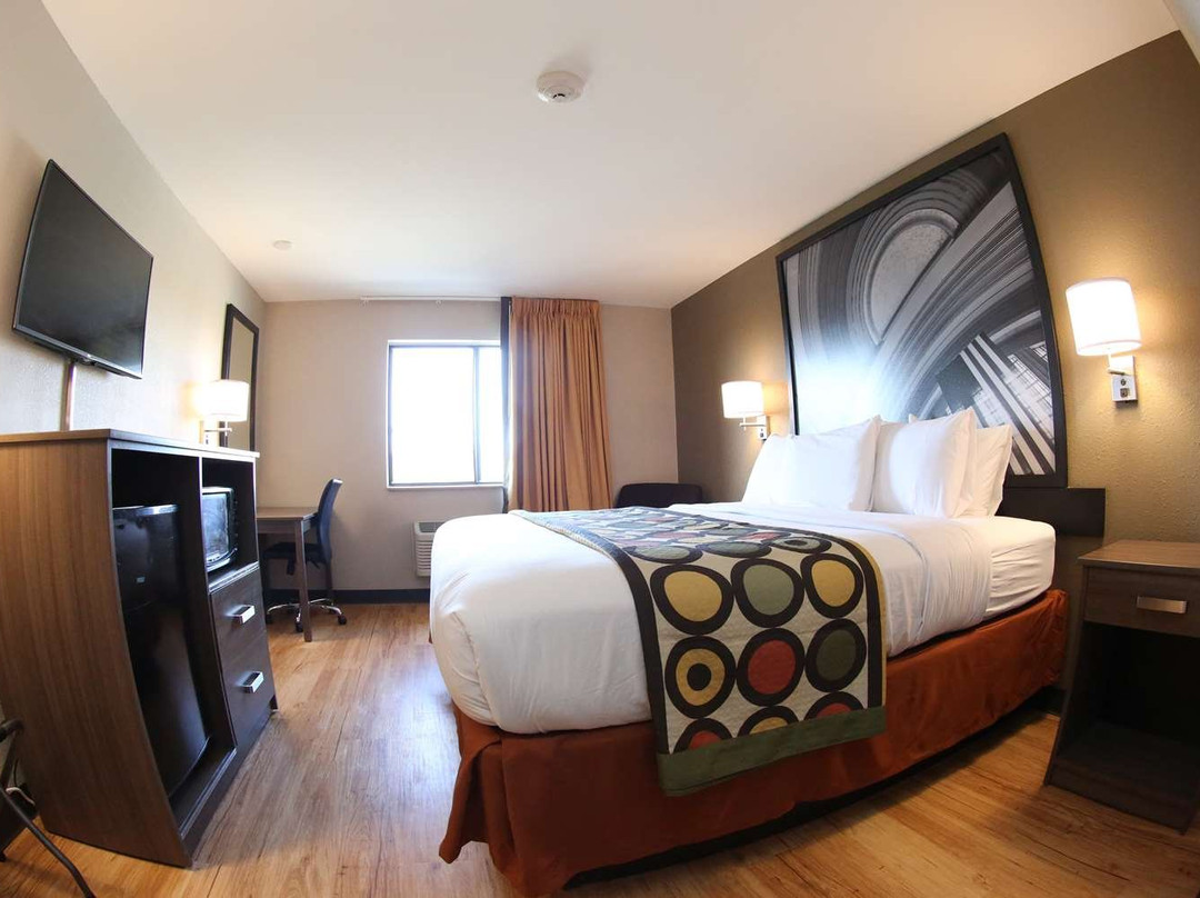 Super 8 By Wyndham Portsmouth主图