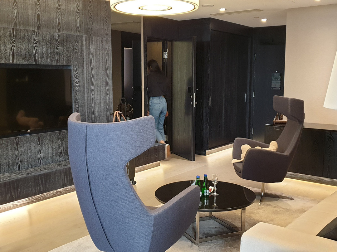 里瓦公园酒店&俱乐部主图