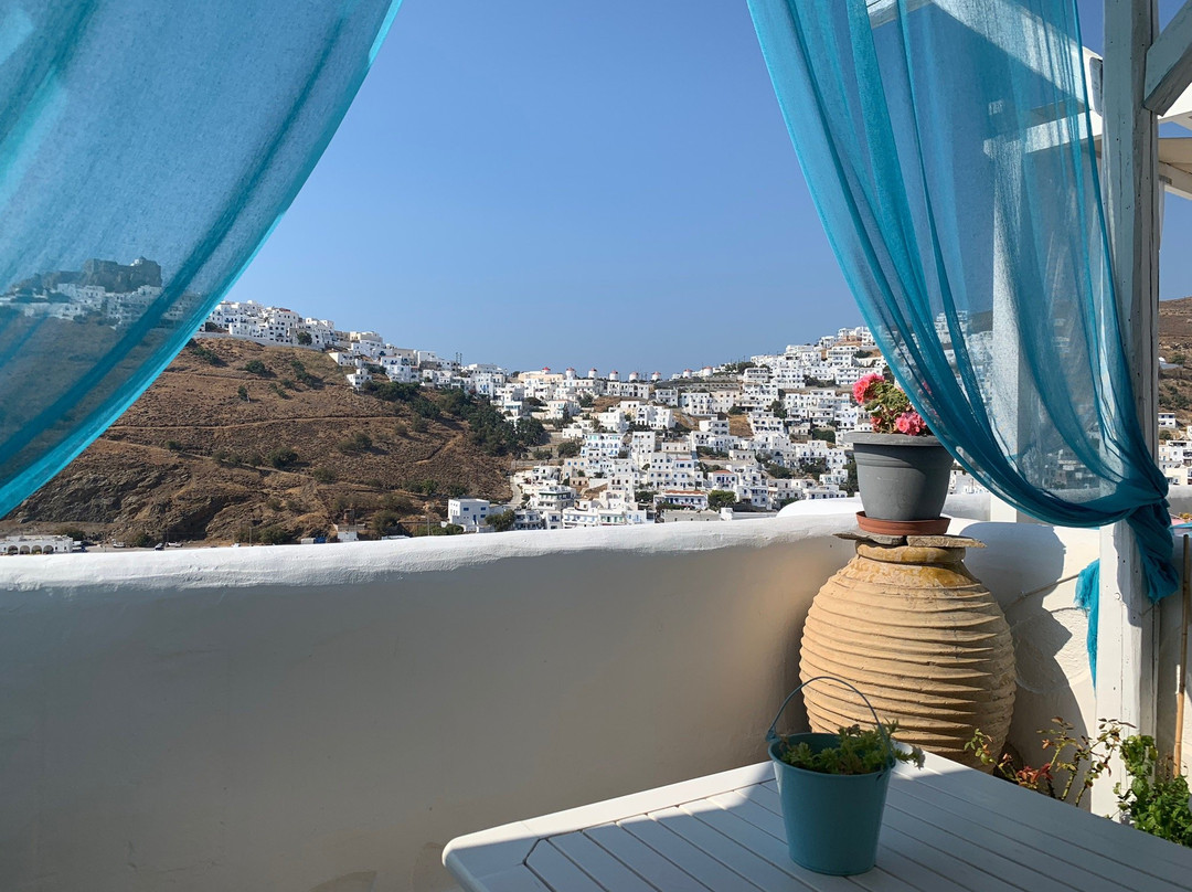 Hotel Ixthioessa主图