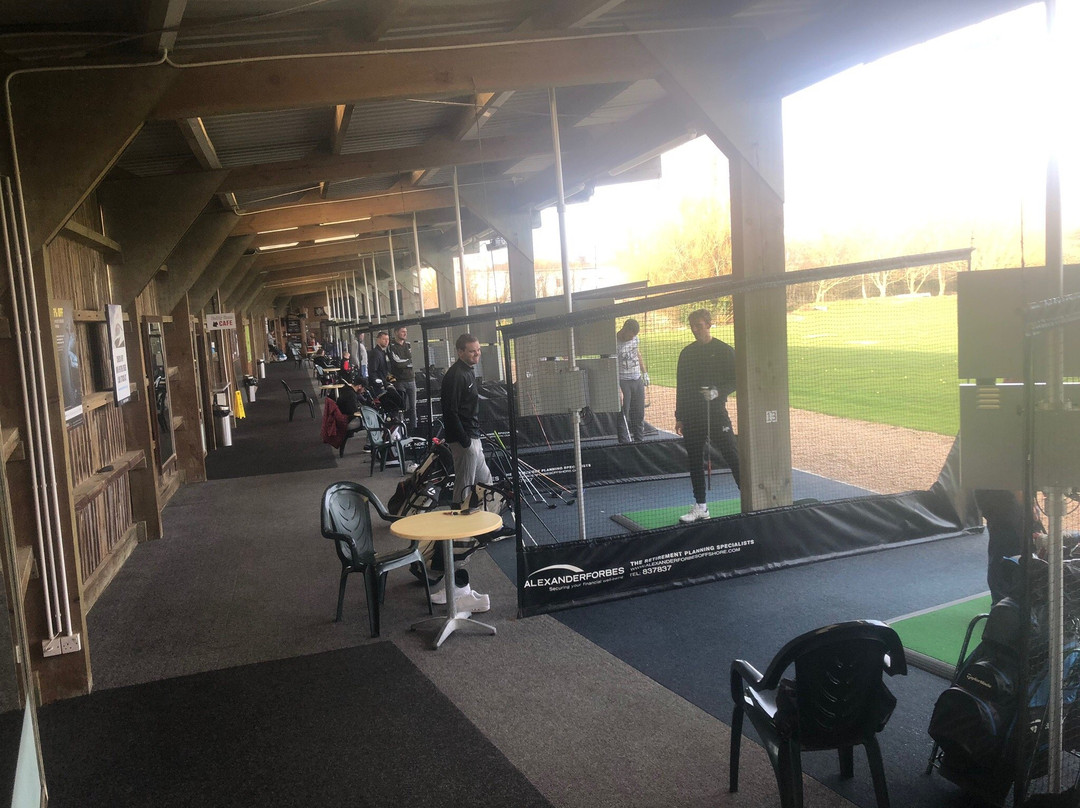 Longueville Golf Range-St. Clement必去景点