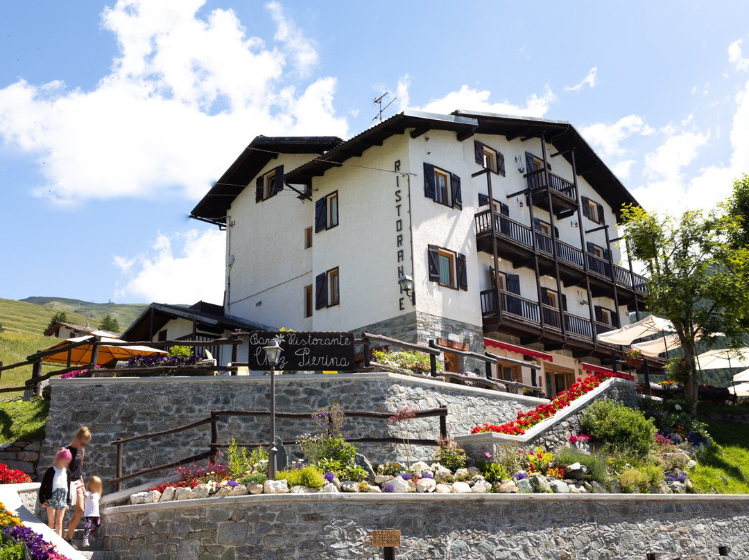 Chez Pierina