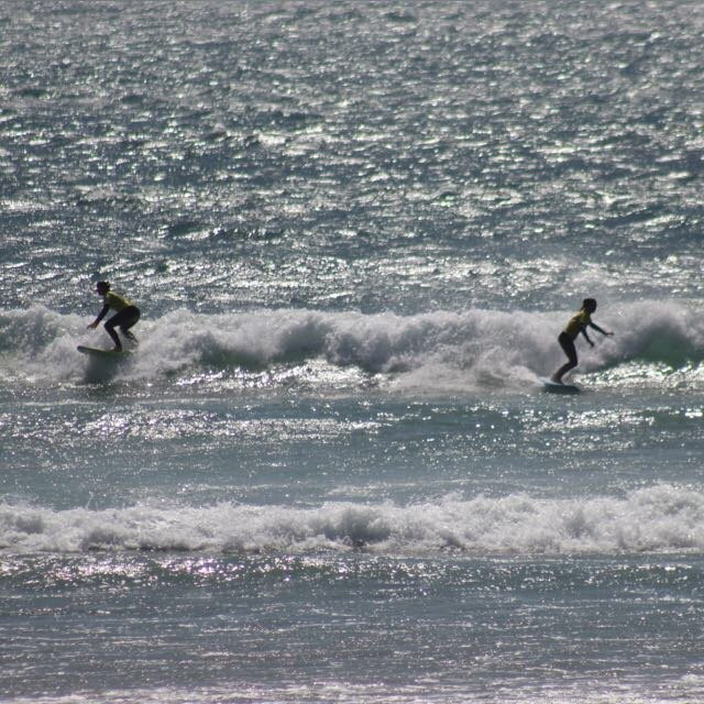 Linha de Onda - Surfing School-马托西纽什必去景点