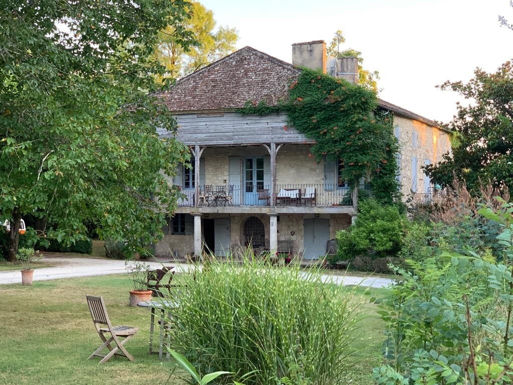 木林拉比克酒店主图