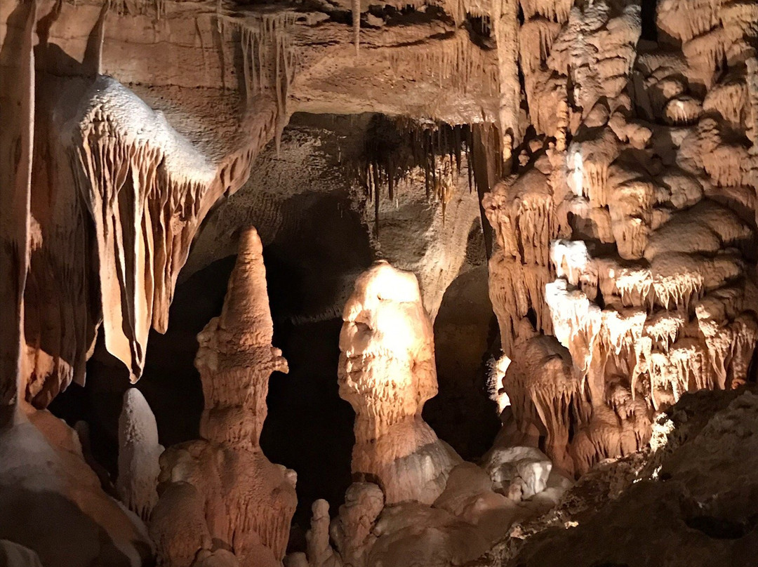 Cave Without a Name景点图片