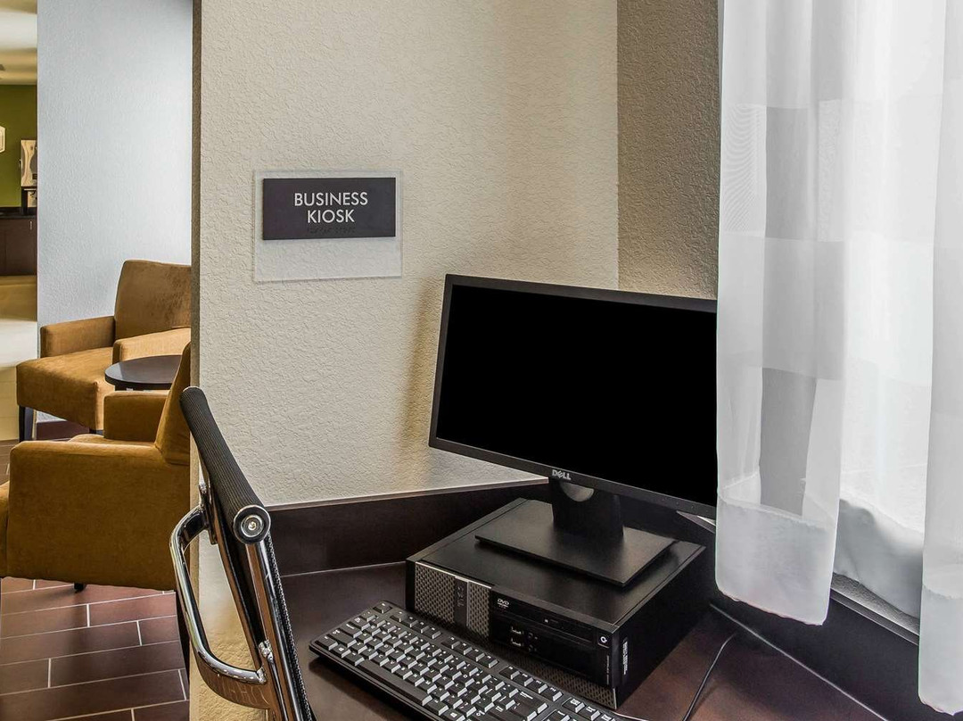 Sleep Inn & Suites主图